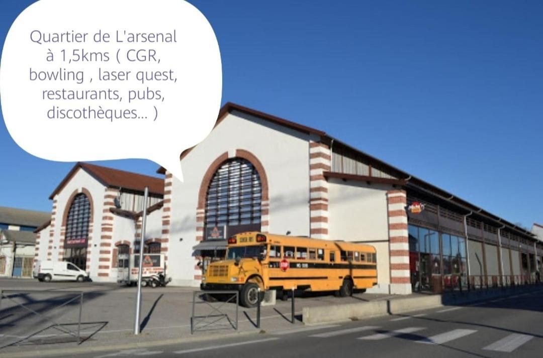 L'Appartement 7 - Centre Ville-Parking-Tv-Wifi Tarbes Eksteriør billede