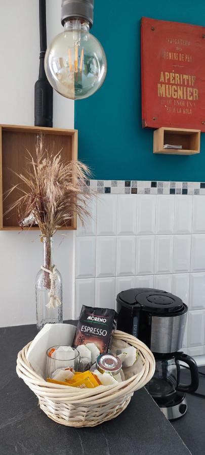 L'Appartement 7 - Centre Ville-Parking-Tv-Wifi Tarbes Eksteriør billede